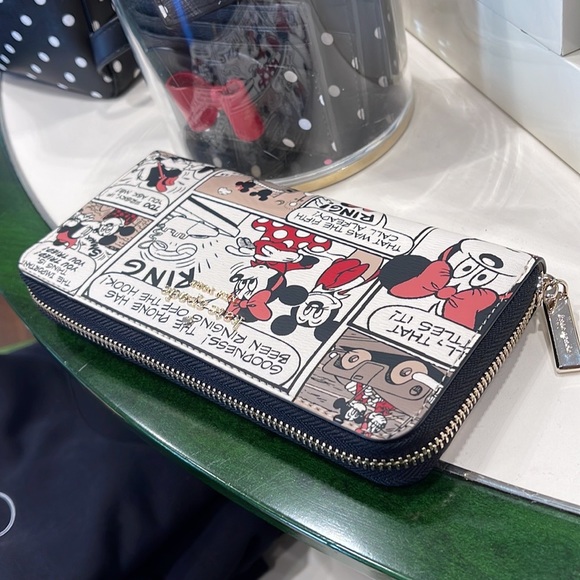 Kate Spade Disney X Kate Spade New York Mickey Mouse Large Continental Wallet - Picture 11 of 16
